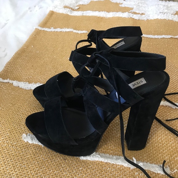 Steve Madden Justinaa Black Heels - Picture 3 of 7